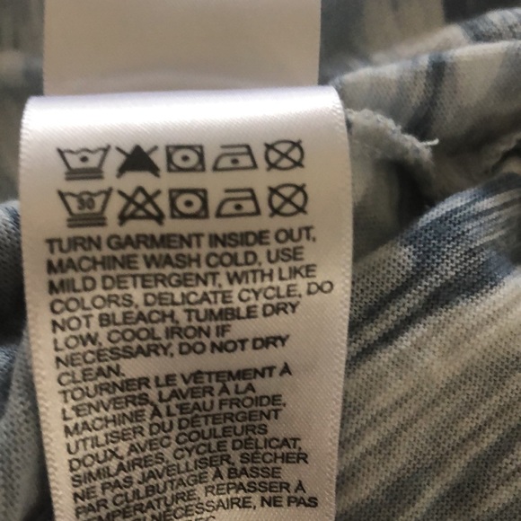 Lucky Brand blue and white camouflage long sleeve T-shirt size Small/Petite - Picture 4 of 4